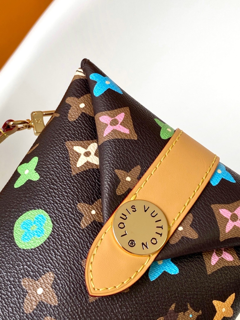 LV Bucket Bags